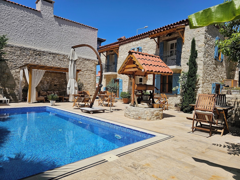 Kugu Urla in Urla, Turkey