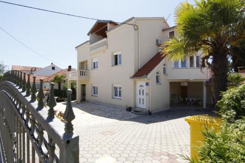 Apartment Ema — 4-Star Luxury Hotel in Zadar, Croatia