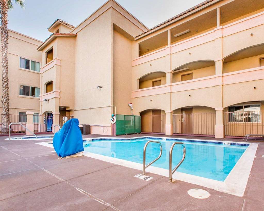 Comfort Inn & Suites Moreno Valley near March Air Reserve Base - photo 27