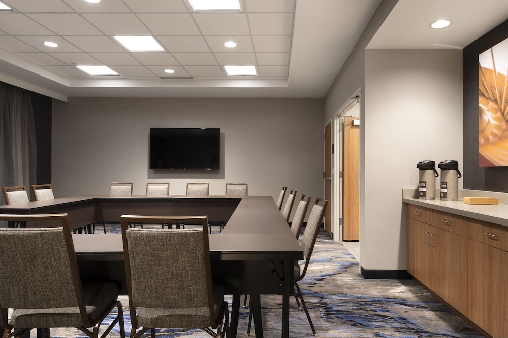 Fairfield Inn & Suites by Marriott O'Fallon IL - photo 18