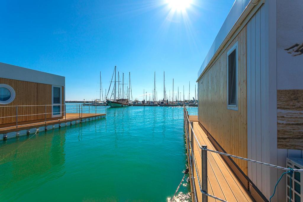Aqua Resort Giulianova Houseboat Experience in Giulianova, Italy
