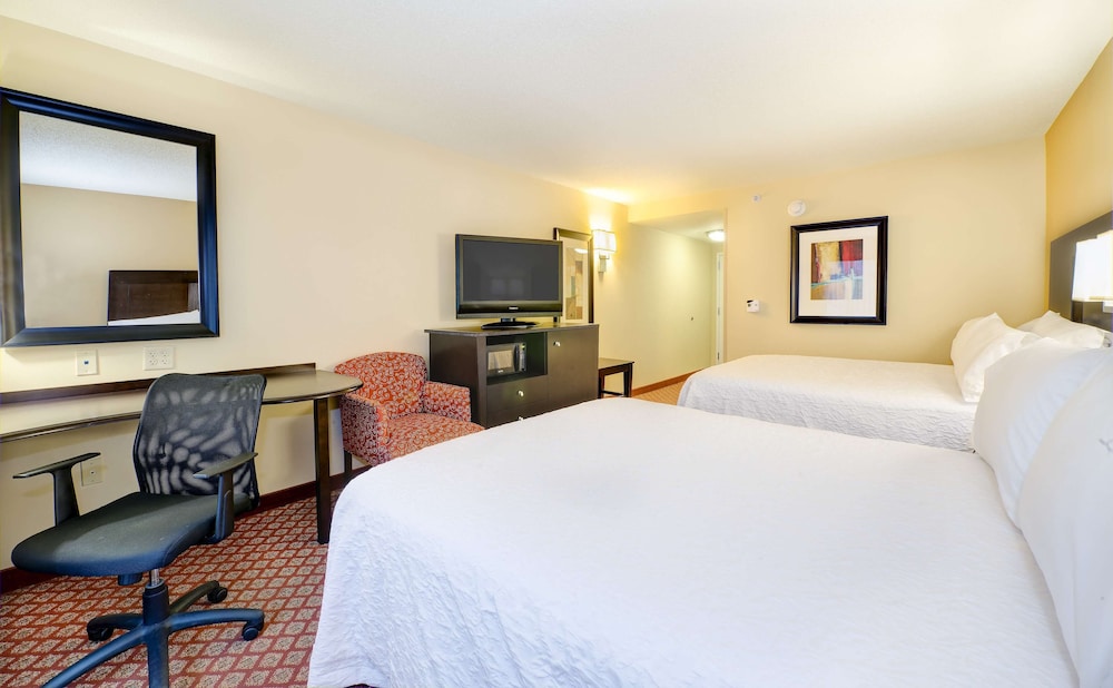 Hampton Inn Suites Scottsboro - photo 4