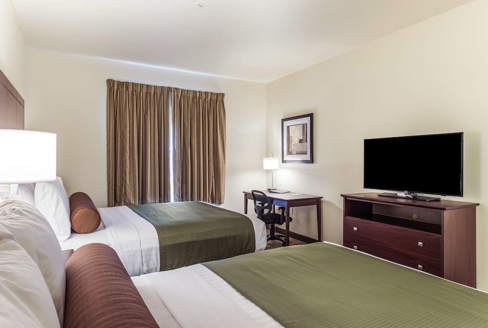 Cobblestone Hotel and Suites Torrington - photo 22