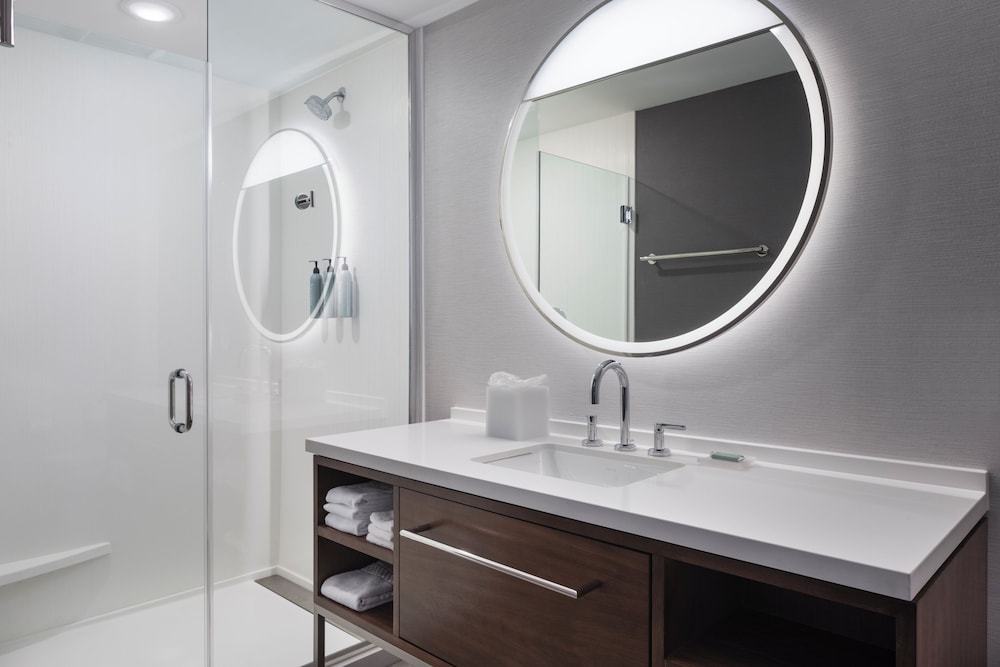 Courtyard by Marriott Owatonna Downtown - photo 18