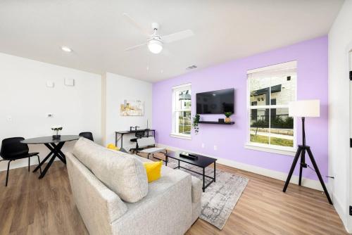 Exclusive 1BR Luxe Haven in Ideal Spot — 4-Star Luxury Hotel in Pflugerville, United States