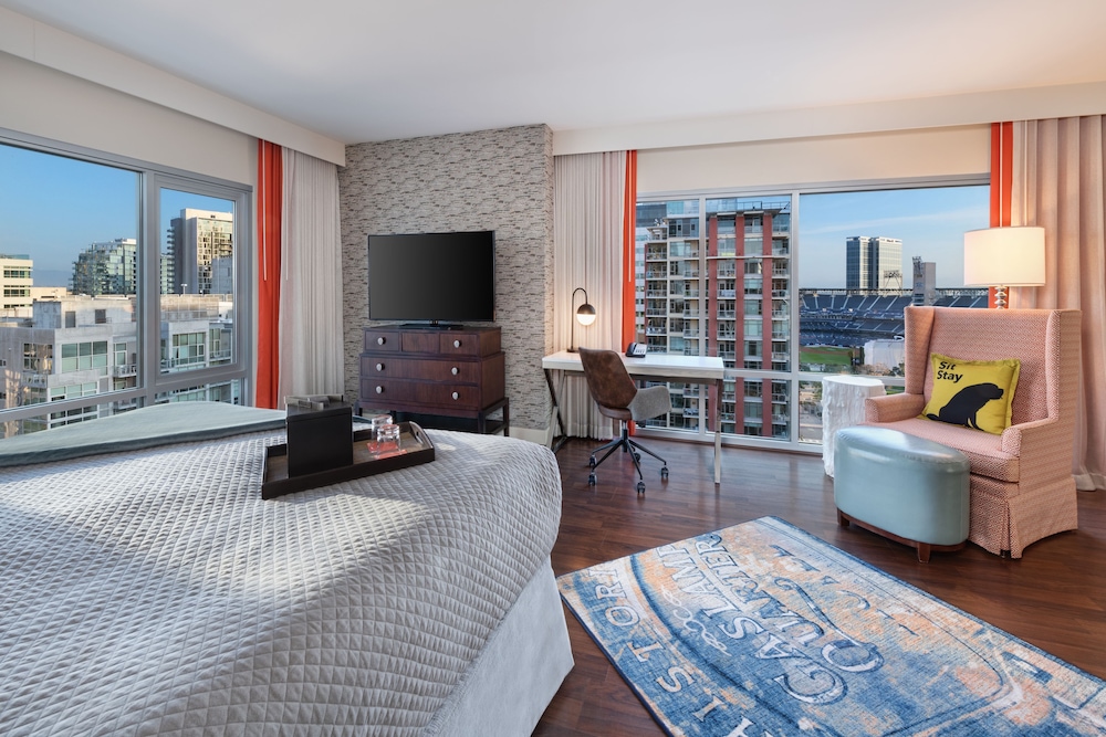 Hotel Indigo San Diego Gaslamp Quarter by IHG - photo 7