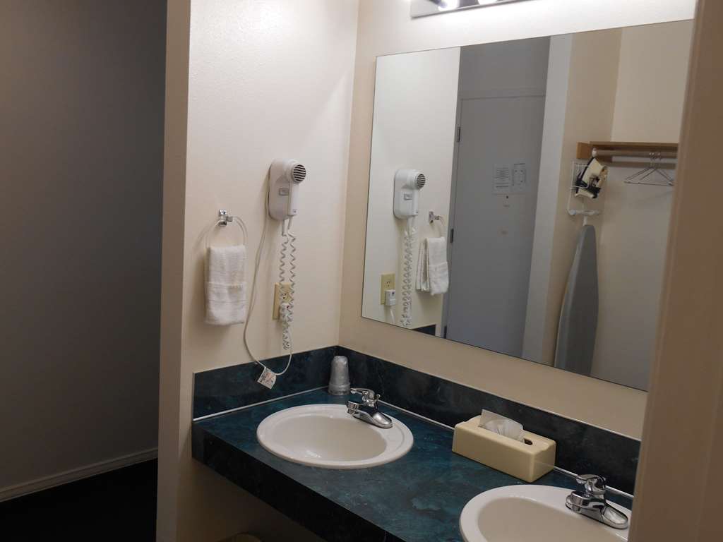 GuestHouse Enumclaw - photo 30