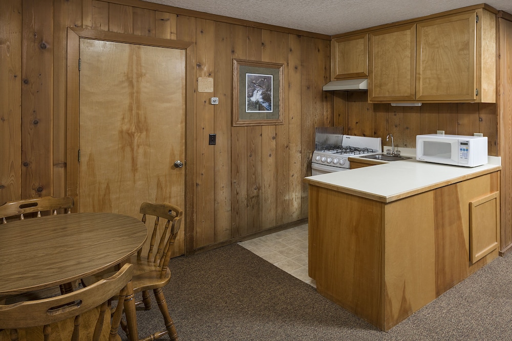 Idyllwild Inn - photo 123