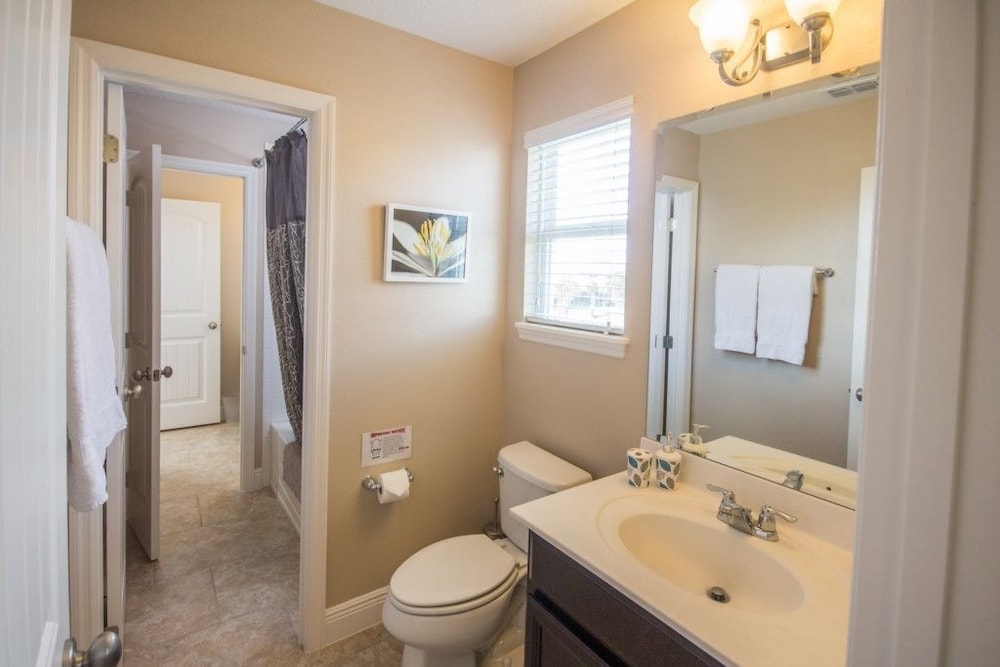 Ip60500 Solterra Resort 6 Bed 4 Baths Villa - photo 15