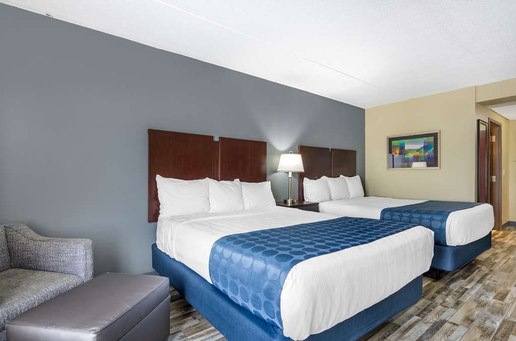 Best Western Plus Waynesboro Inn & Suites Conference Center - photo 15