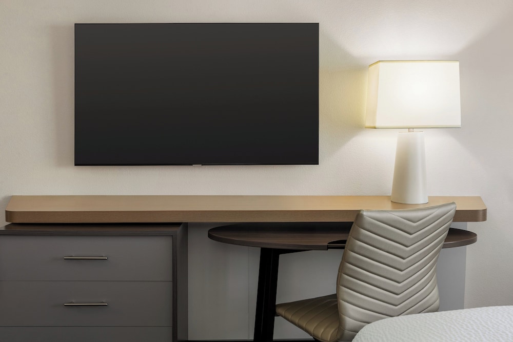 Holiday Inn Columbus Hilliard by IHG - photo 16