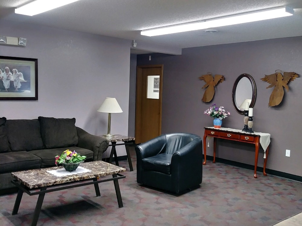 Guardian Inn - photo 12