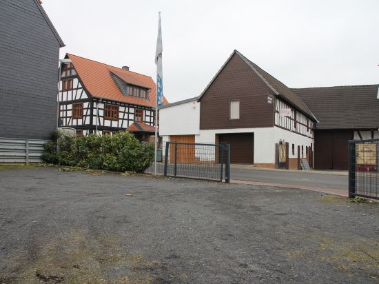 Hotel Restaurant zum Schwanen — hotel in Bruchkoebel
