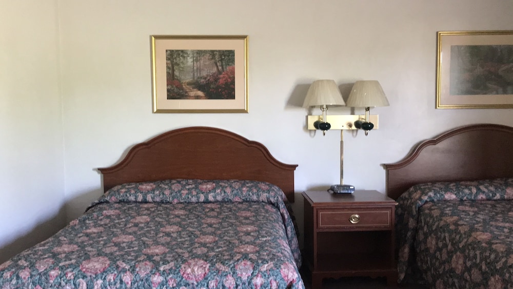 Allenwood Motel - photo 13