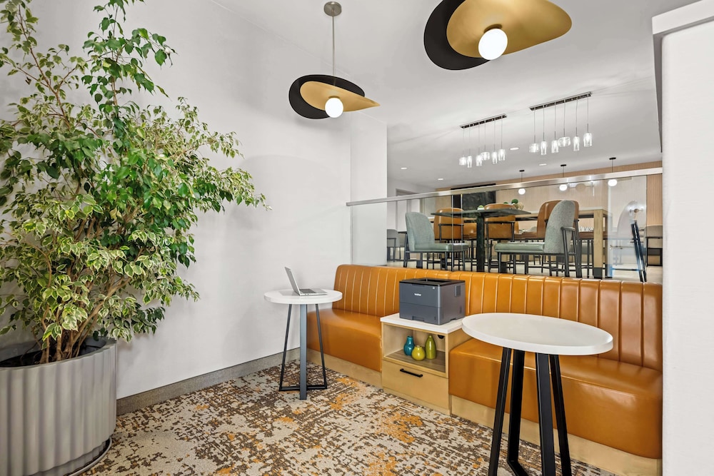 Hampton Inn Morgan Hill - photo 51