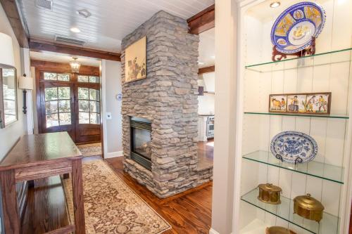 Grandfathered Inn - photo 17