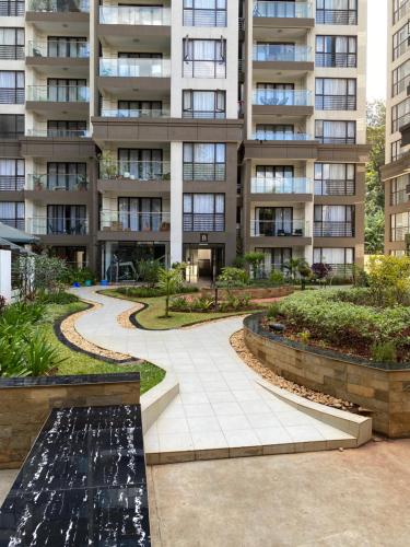 Stunning 2 Bedroom Riverside