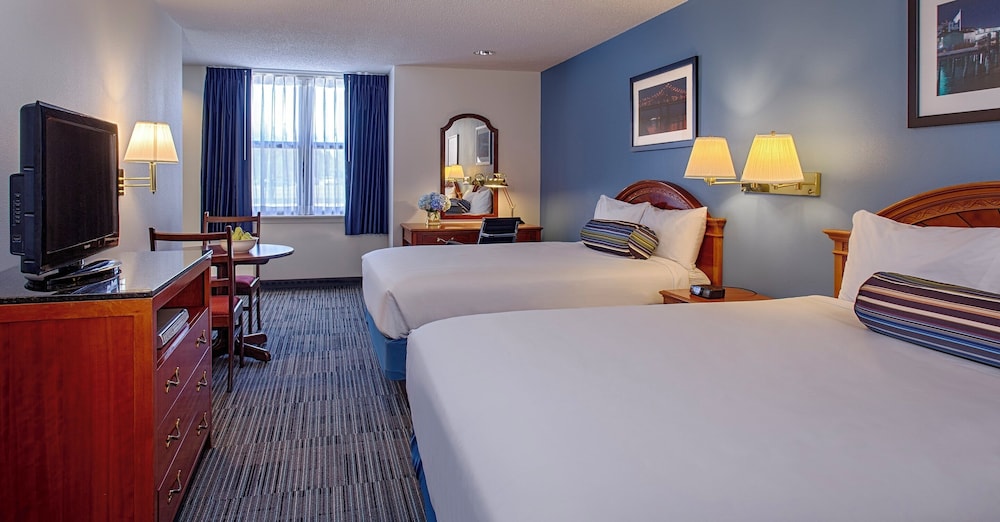 Federal City Inn and Suites - photo 10