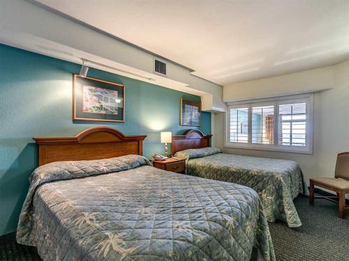 Magnificent Views from this 15th Floor 1BR 1BA - photo 20