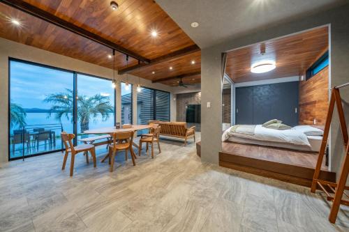 Wat Resort シーフロント奥能登 - carbon neutral hotel in Unknown City
