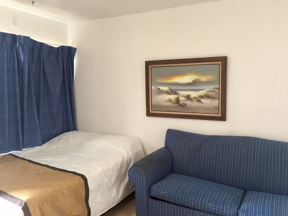 White Caps Motel - photo 28