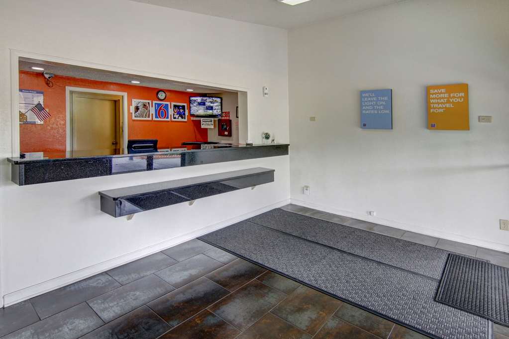 Motel 6 Union City GA Atlanta Airport - photo 10