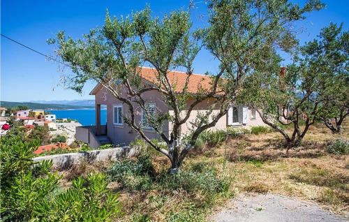 Cozy Apartment In Vrbnik With Wifi — 4-Star Luxury Hotel in Vrbnik, Croatia