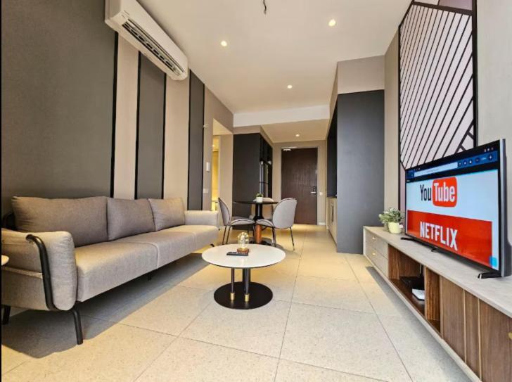 Millerz Square Cozy 2BR 2 6pax near MidValley Pavilion 2 — 4-Star Luxury Hotel in Kuala Lumpur, Malaysia