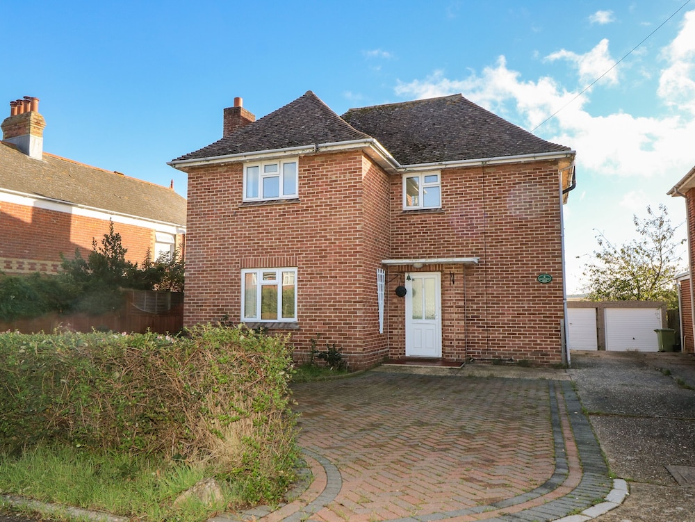 6 Heytesbury Road in Yarmouth, United Kingdom