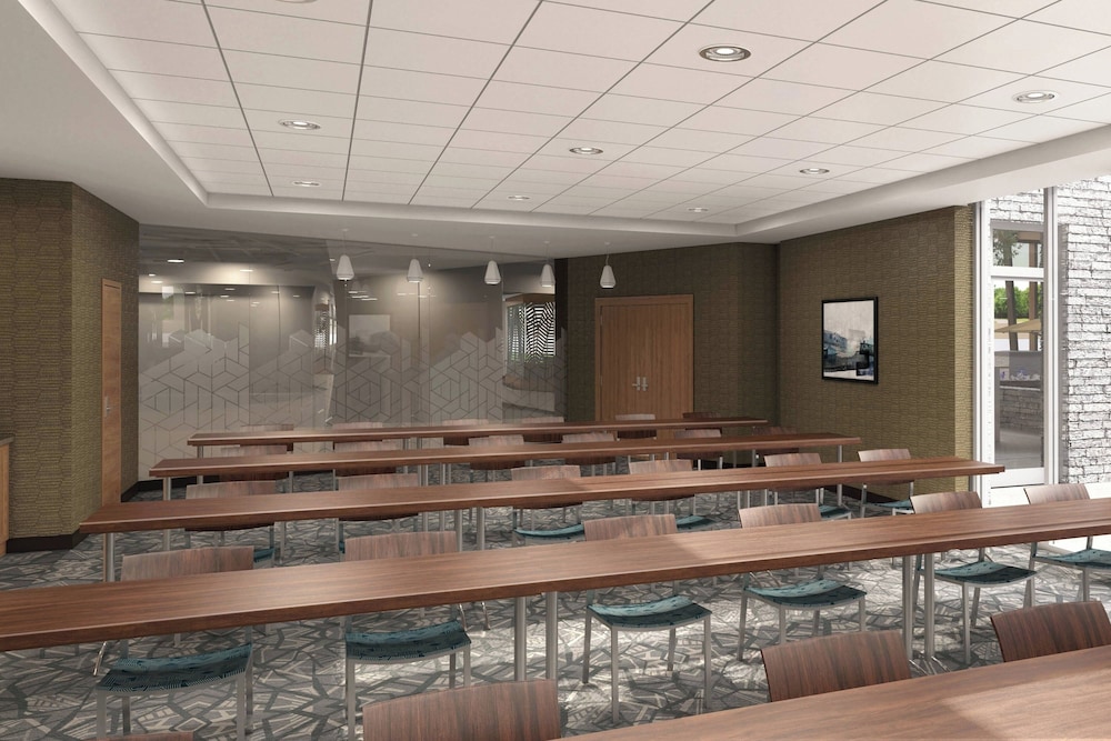 SpringHill Suites by Marriott Columbus Easton Area - photo 32