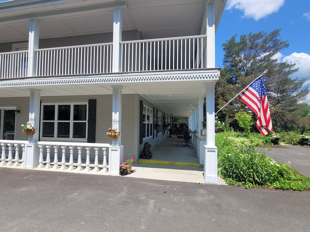 DuBois' Inn - photo 21