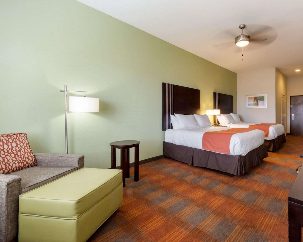 Garner Hotel Victoria East by IHG - photo 19