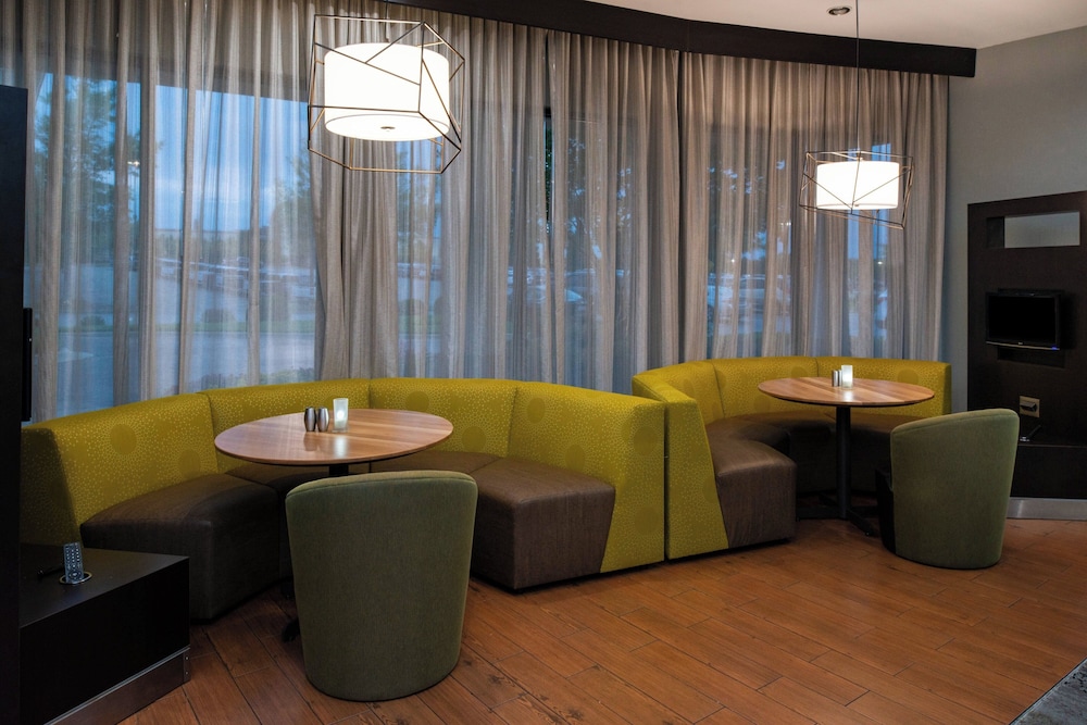 Courtyard by Marriott High Point - photo 37