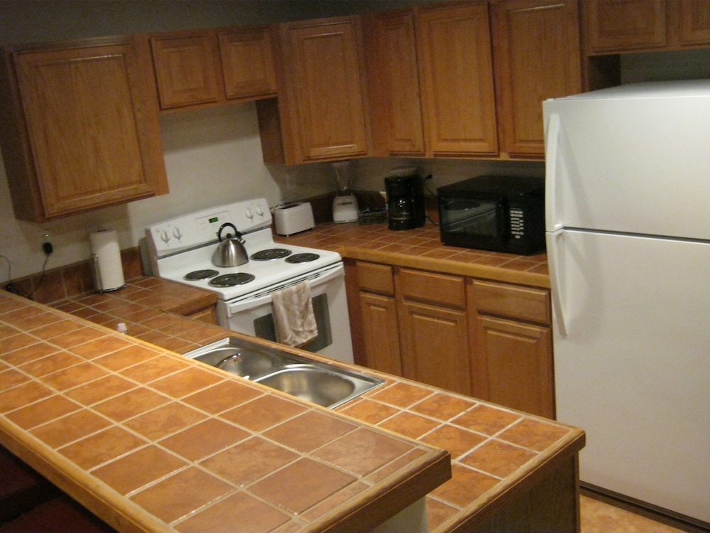 Shady Brook Inn and Resort - photo 47