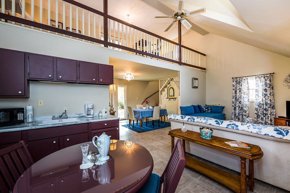 Blue Jay Manor - photo 18