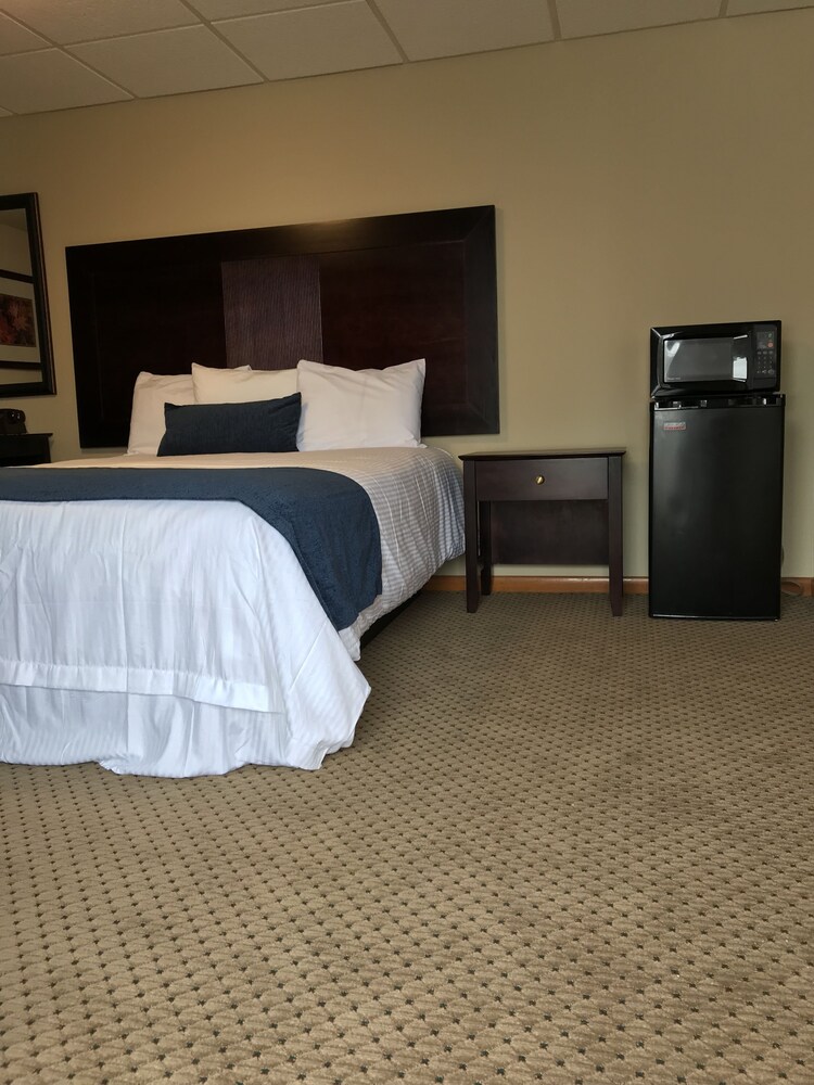 Brentwood Motor Inn - photo 30