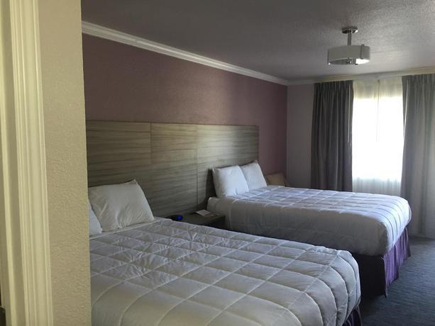 Death Valley Inn - photo 10
