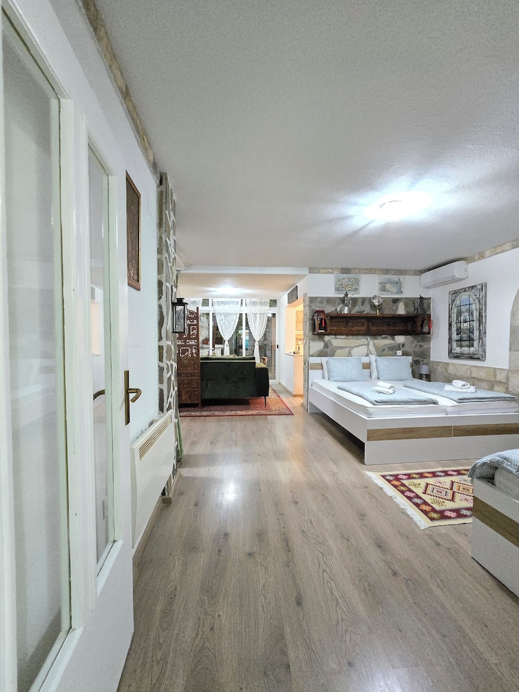 Pansion Infinity in Mostar, Bosnia and Herzegovina