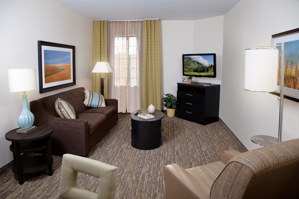 Candlewood Suites North Little Rock an IHG Hotel - photo 3