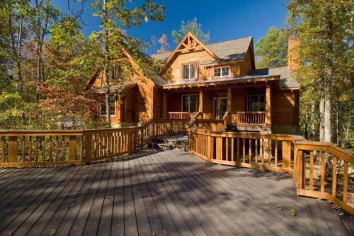 The Preserve Craftsman Special Vacation Home by F — 4-Star Luxury Hotel in Samson, United States