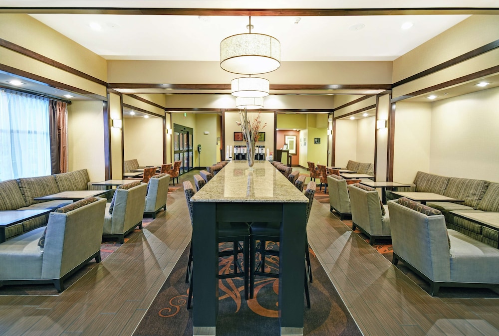 Hampton Inn Beloit - photo 30