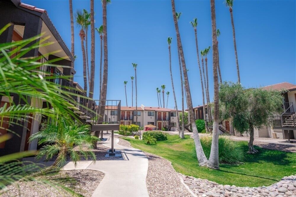 Scottsdale Park Suites - photo 20