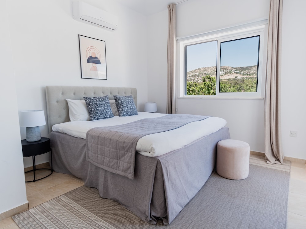 sanders White Mountains Pleasant Villa With Pool