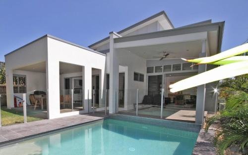 48 Boardrider Crescent — Marcoola