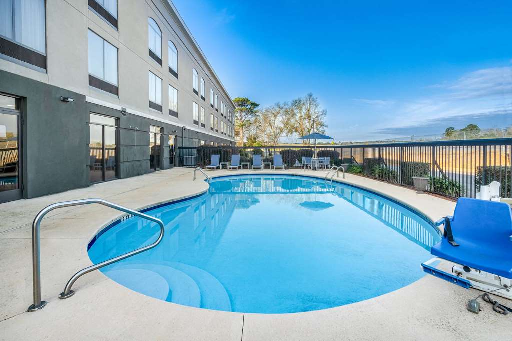La Quinta Inn & Suites by Wyndham Albany GA - photo 7