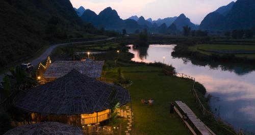Phong Nam Station — hotel in Thi Tran Trung Khanh