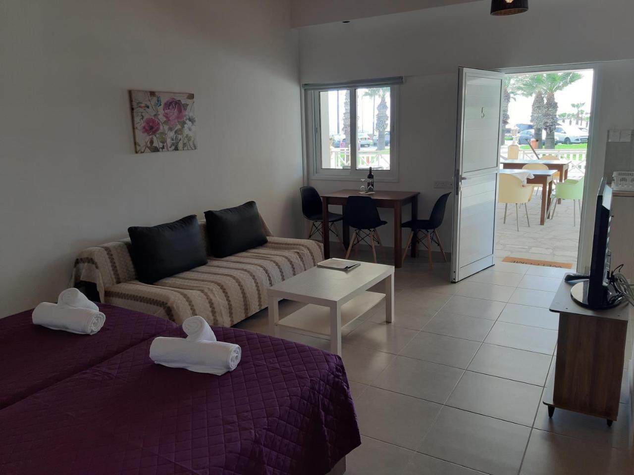 Zorbas Sea View No 5