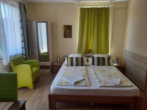 Médea Apartman — Buk — photo 5