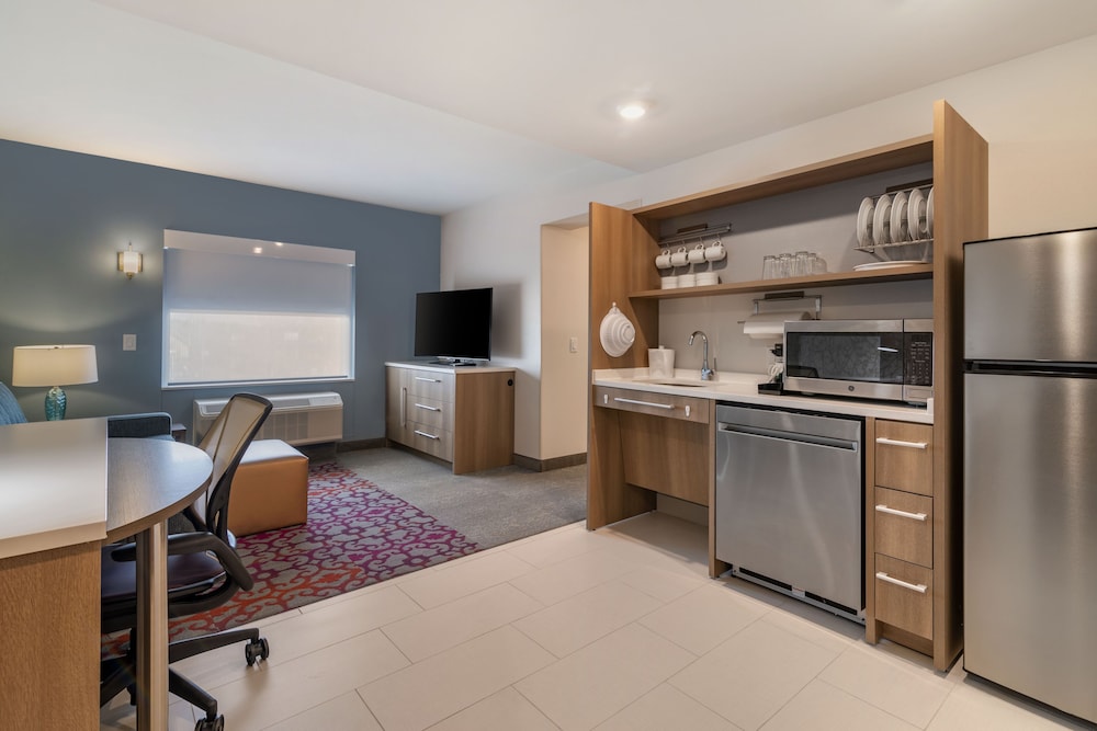 Home2 Suites by Hilton Bangor - photo 16