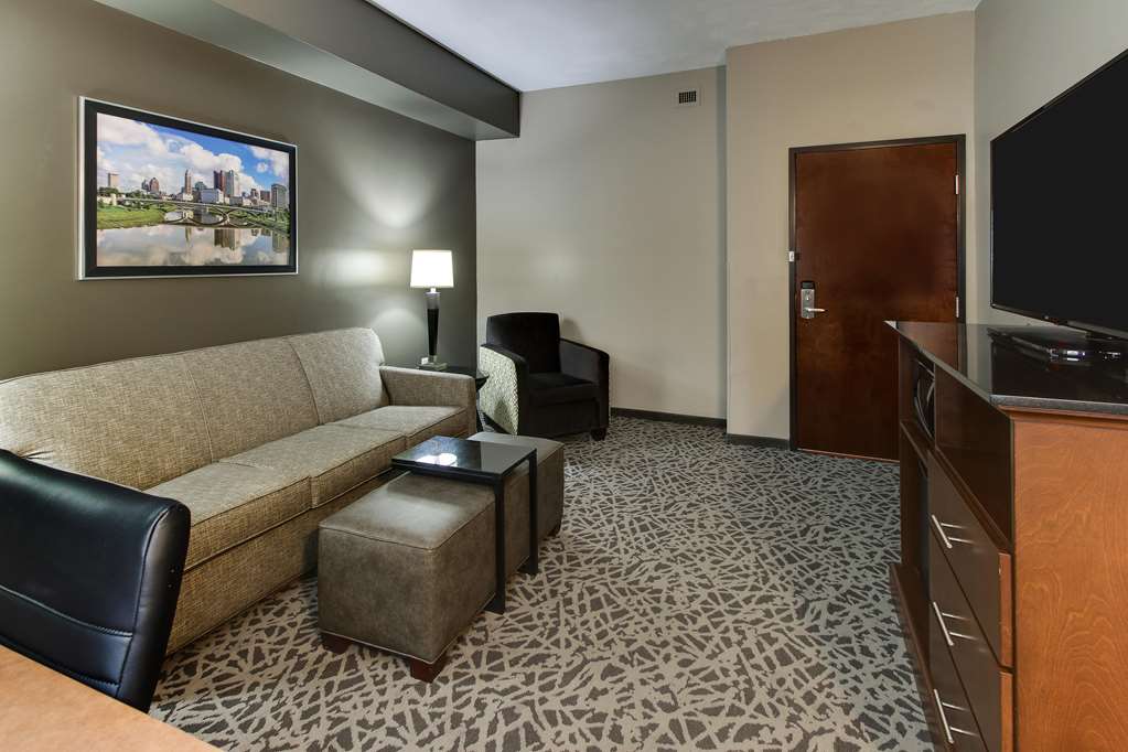 Drury Inn & Suites Cleveland Beachwood - photo 21